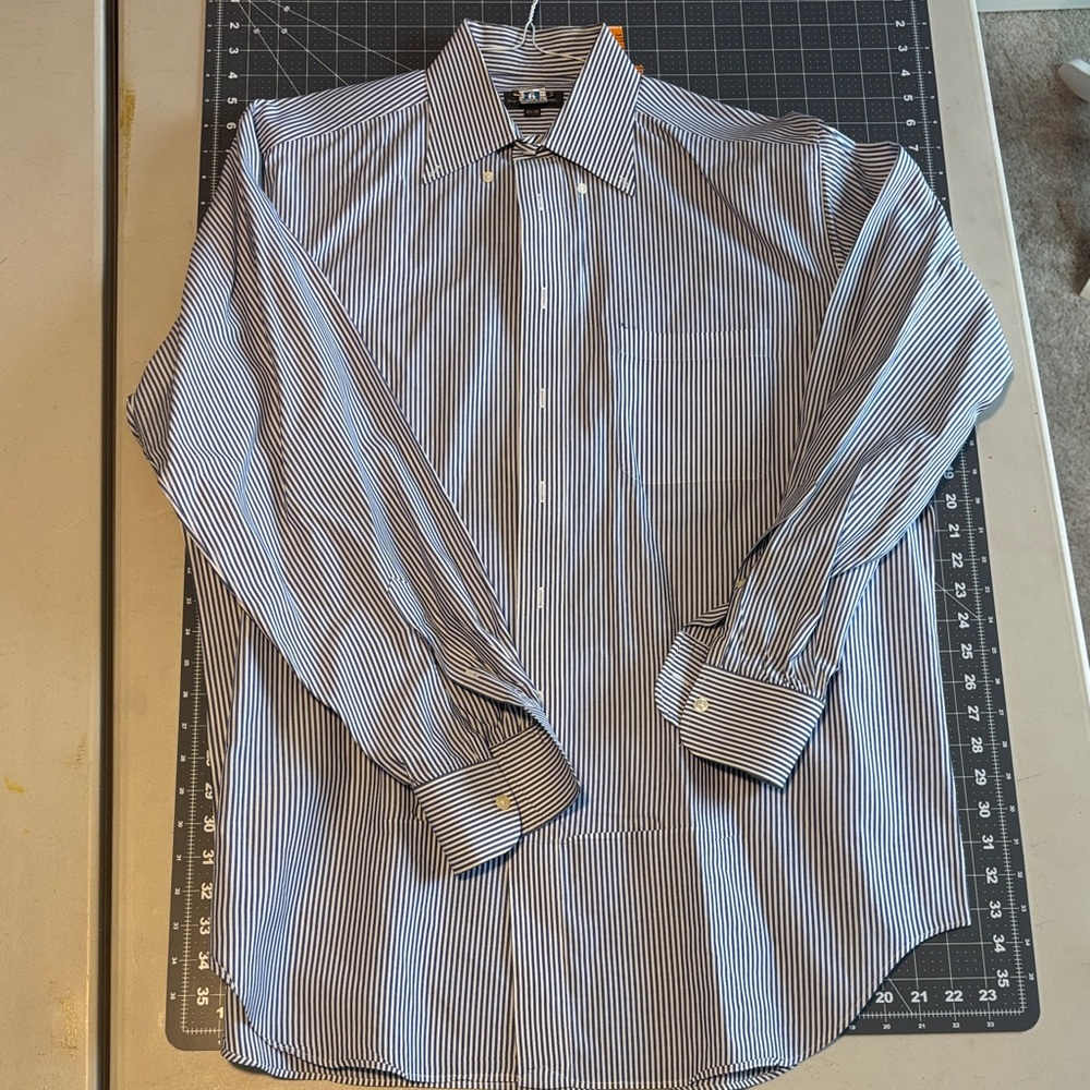 Hart Schaffner Marx Navy Striped Dress Shirt